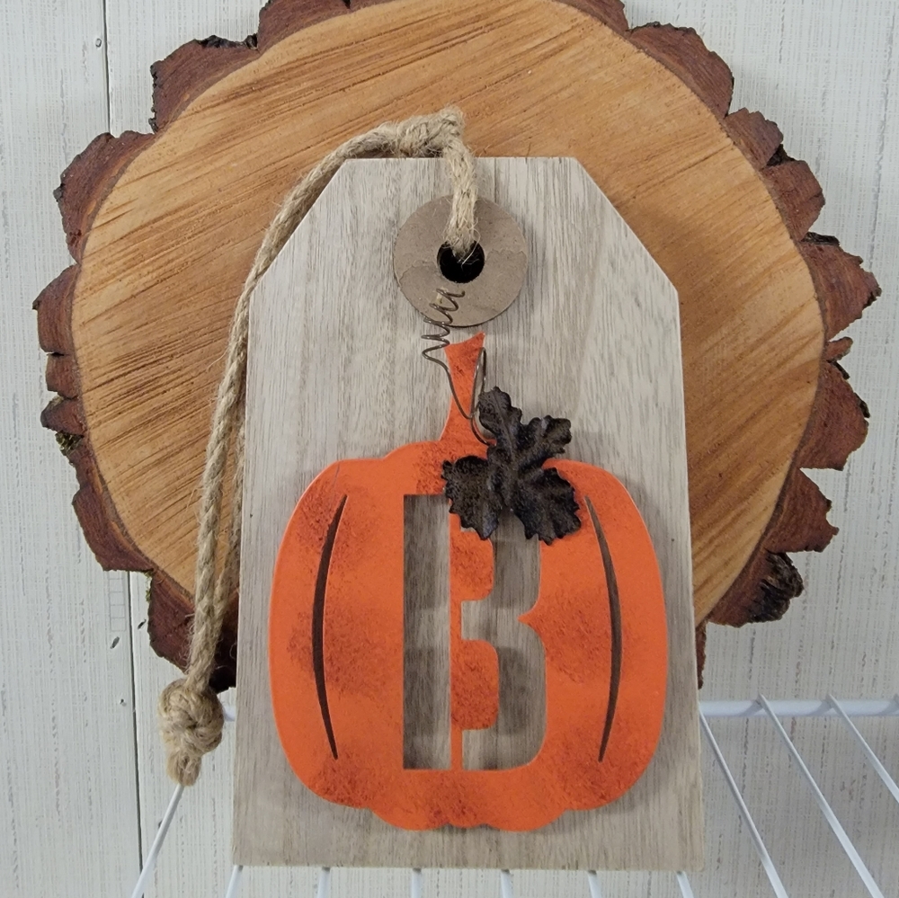 Fall Door Hanger Letter "B"